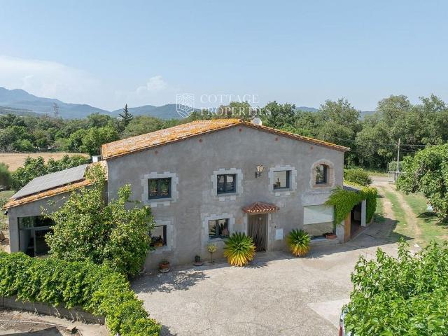 Masía en venta en calle La Bruguera de Cartellà, Sant Gregori, de 245 m² 5 habitaciones por 760.000
