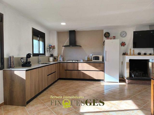 Masía en venta en calle Partida Rústica, Milà, El, de 120 m² 2 habitaciones por 239.000