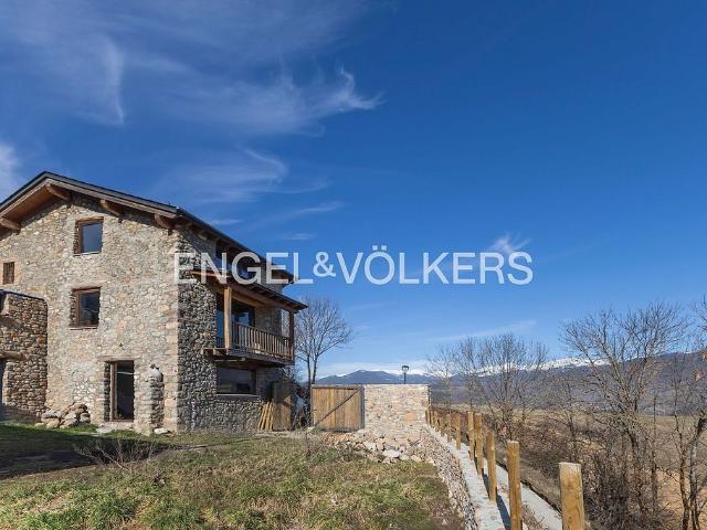 Masía en venta en calle Pedroag Pi, Bellver de Cerdanya, de 350 m² 3 habitaciones por 497.000