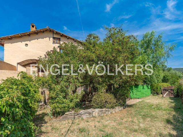 Masía en venta en Cardona. Finca rústica con historia y carácter en Cardona. Masías.