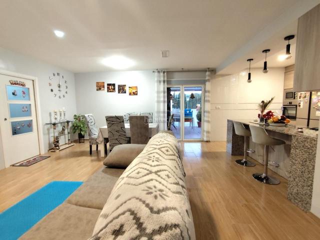 Masía en venta en Castalla. SUPER OCASION PARCELA CON 2 VIVIENDAS Y PISCINA. Masías.