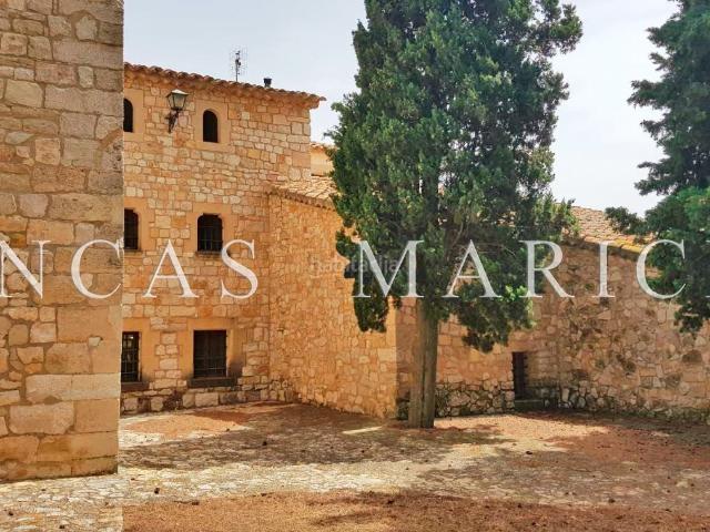 Masía en venta en Pontons. EXCLUSIVA MASÍA CON CARÁCTER Y ENCANTO HISTÓRICO. Masías.