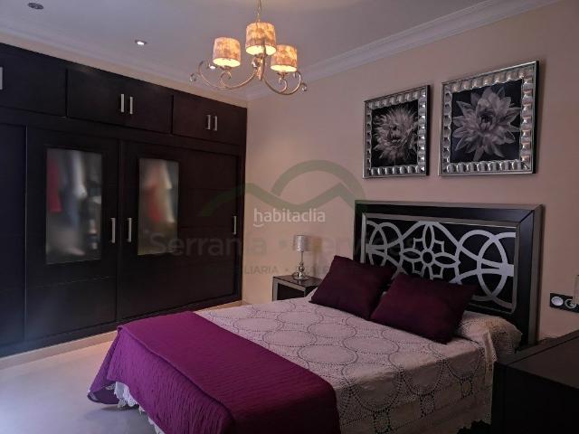 Masía en venta en Cañete la Real. Impresionante Dúplex de 4 Habitaciones con Terraza y Vistas Panorámicas. Masías Cañete la.