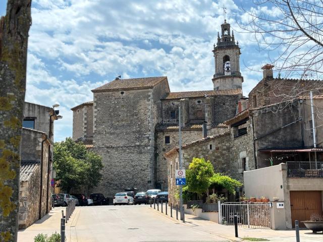 Masía en venta en Celrà. Casa de pueblo en Celrà. Masías.