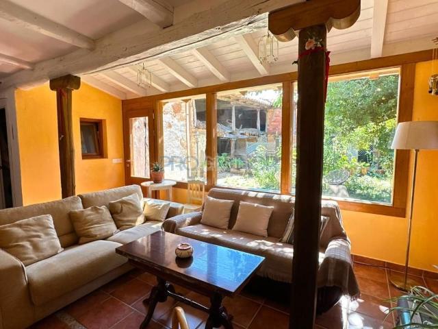 Masía en venta en Chozas de Abajo. Masías Chozas de.