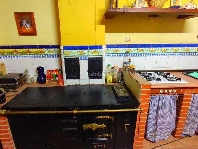 Masía en venta en Colungo. Masías.