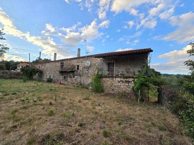 Masía en venta en Coles. 160.000 PAZO AÑO 1.729 800m2 construidosColesOurense. Masías.
