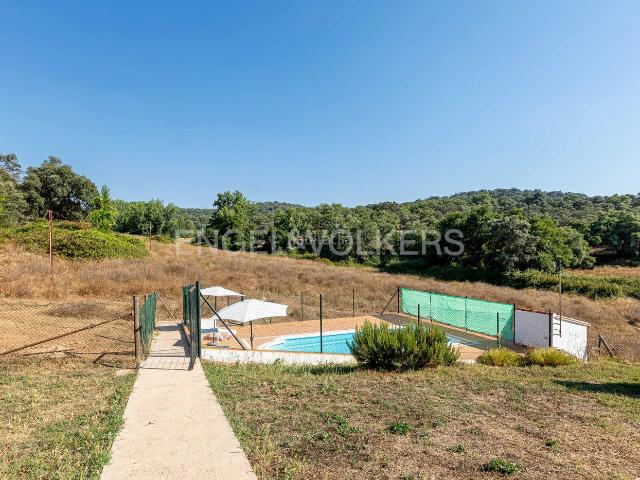 Casa en venta en Cortegana. Casa rural en pleno corazón del parque natural la Sierra de Aracena y Picos de Aroche. Casas.