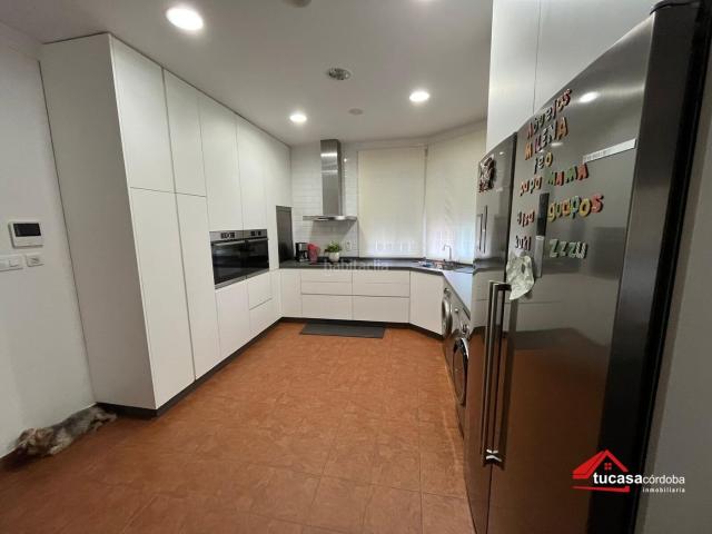 Masía en venta en Córdoba, El Higuerón. Casa con gran terreno y piscina privada en La Barquera No Hipotecable. Masías.