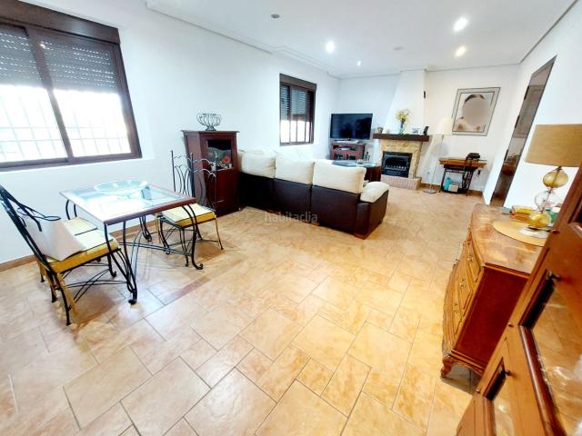 Masía en venta en Córdoba, Paraíso Arenal La Colina. Excelente CHALET rústico sin barreras arquitectónicas en LA COLINA. Masías.