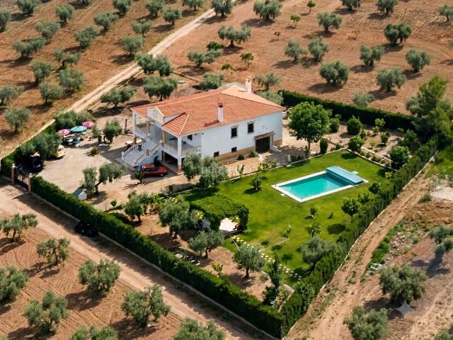 Masía en venta en Cristina. PARCELA RÚSTICA AGRÍCOLA DE SECANO CON CASA LEGALIZADA. Masías.