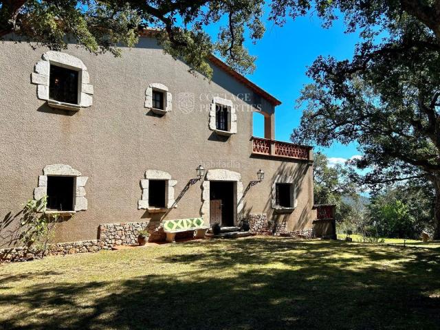 Masía en venta en Darnius. Masia en venta en Darnius, Alt Empordà, Girona. Masías.