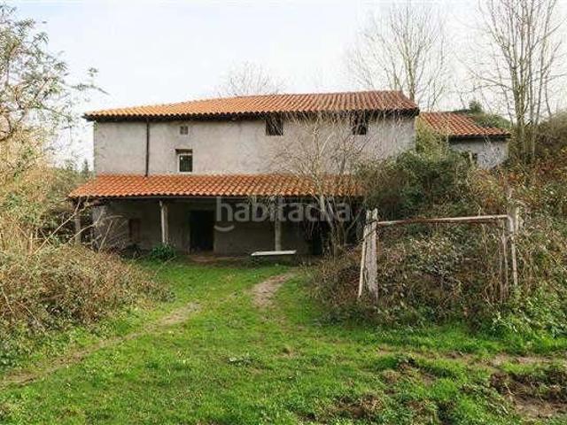 Masía en venta en Deba. Caserío con Terreno de 196.470 m² Deba. Masías.