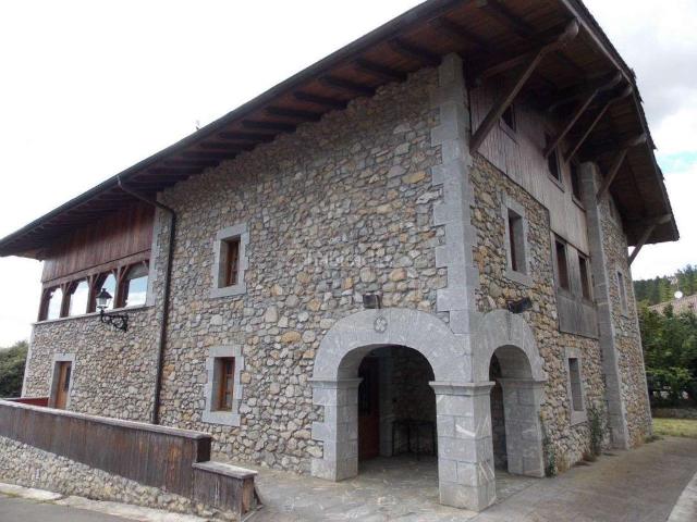Masía en venta en Dima. Agroturismo en Dima. Masías.