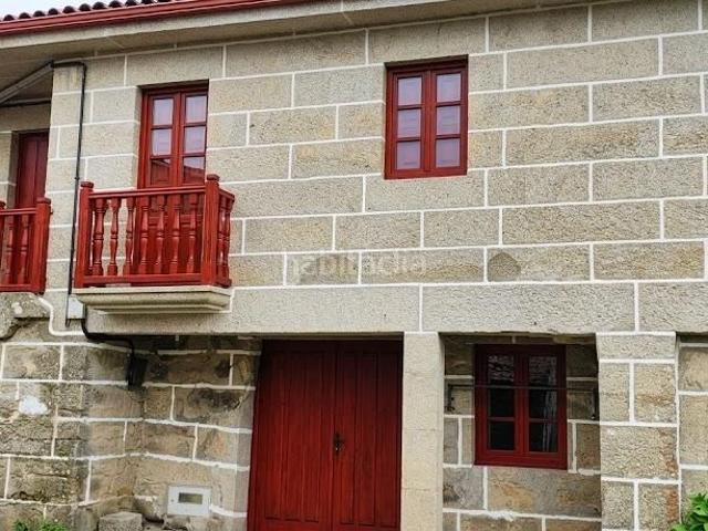 Masía en venta en Esgos. 52.000 CASA ESGOS 150m2. Masías.