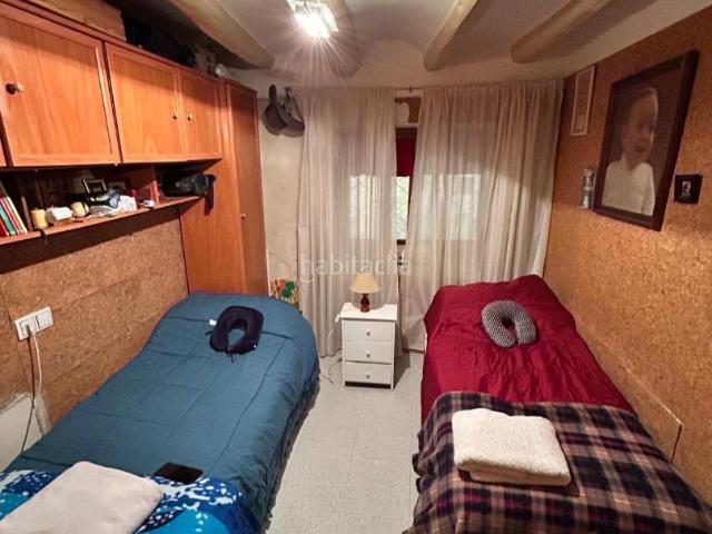 Masía en venta en Falset. Casa de estilo rústico en venta en la zona del casco antiguo de Falset. Masías.