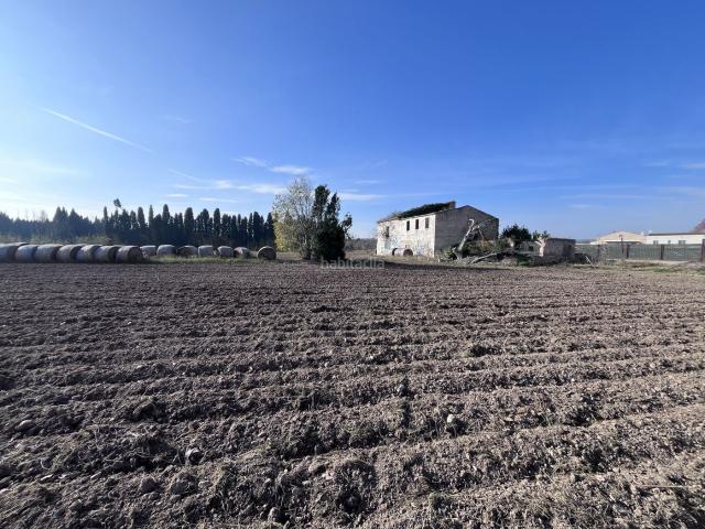 Masía en venta en Figueres, Eixample Horta Capallera. Casa de pueblo en venta en Figueres Oportunidad única. Masías.