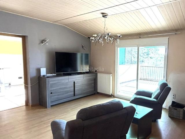 Masía en venta en Flix Costa Dorada. Casa rural de 5 dormitorios con alojamiento independiente para invitados. Masías.