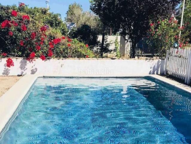 Masía en venta en Gandia, Plaza Elíptica República Argentina. Chalet con terreno y piscina propia en Marchuquera. Masías.