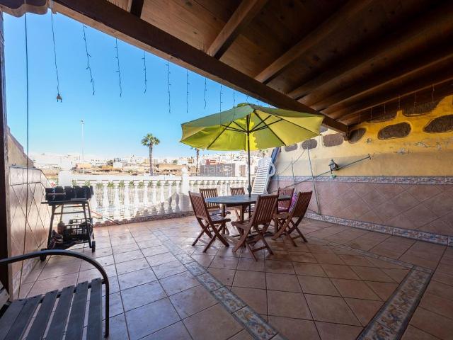 Masía en venta en Gáldar, Gáldar pueblo. Casa rústica en Gáldar con terreno. Masías.