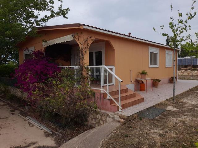 Masía en venta en Garcia Costa Dorada. OPORTUNIDAD CASA RUSTICA EN FINCA DE 0,7 HAS.CON VIVIENDA EN SU INTERIOR, PISCINA Y ALMACENES EN MORA LA NOVA. Masías.