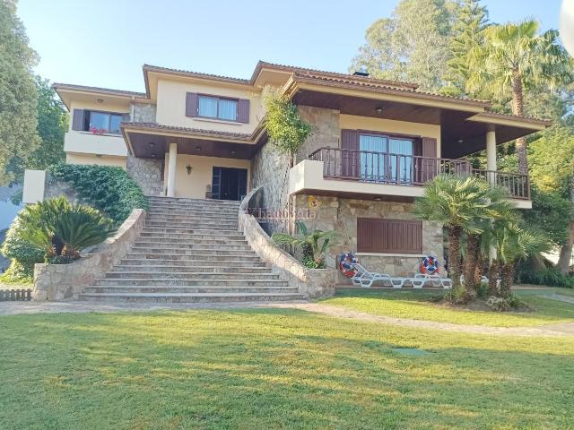 Masía en venta en Gondomar. Masías.