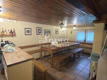 Masía en venta en Igorre. SE VENDE CASA INDEPENDIENTE, CERCA DEL MUNICIPIO DE IGORRE Y CON 35.000 METROS CUADRADOS DE TERRENO. Masías.