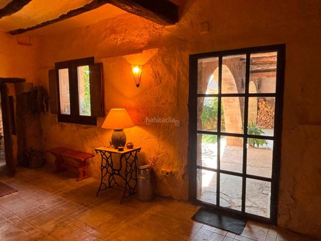 Masía en venta en Ilche. Casa con encanto en Fornillos de Ilche. Masías.