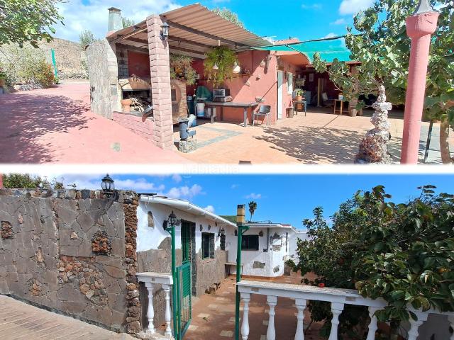 Masía en venta en Ingenio, Ingenio pueblo. Finca con 2 casas en Centro Urbano. Masías.
