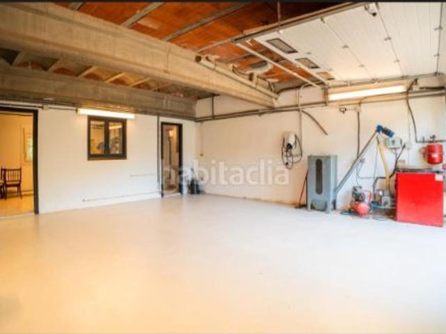 Masía en venta en Ivorra. Masia en venta al lado de Ivorra. Masías.