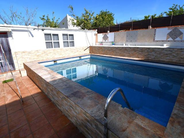 Masía en venta en Jerez de la Frontera, Parque Atlántico Ronda este. SE VENDE VIVIENDA RURAL EN CUARTILLOS. Masías Jerez de la.