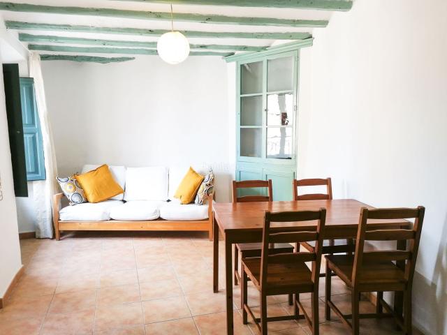 Masía en venta en Juncosa. Encantadora Casa de Pueblo en Juncosa de les Garrigues. Masías.