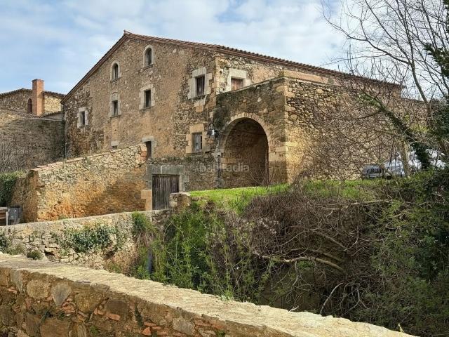 Masía en venta en Juià. Masia en venta. Masías.