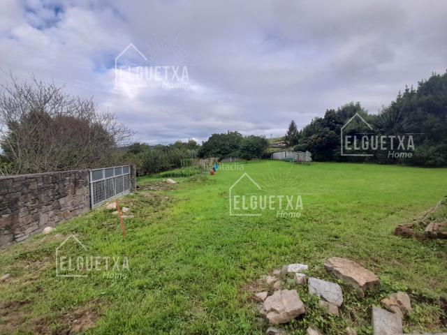 Masía en venta en Lemoiz. VENTA CASERIO BIFAMILIAR CON TERRENO LLANO, LEMOIZ. Masías.