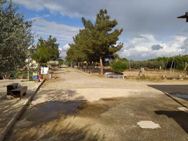 Masía en venta en Librilla. Casa con terreno de 2237 m2 en Librilla Murcia, en una zona tranquila y con encanto. Masías.