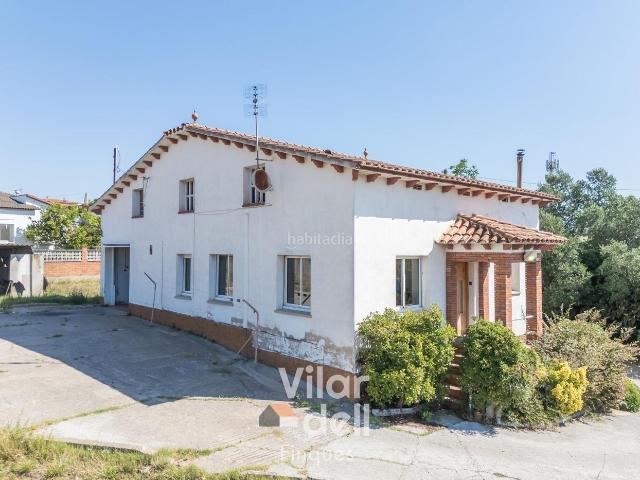 Masía en venta en Lliçà de Vall. CASA CON GRAN PARCELA RÚSTICA DE 3.215 M2 EN LA URBANIZACIÓN LA MIRANDA LLIÇÀ DE VALL. Masías Lliçà de.