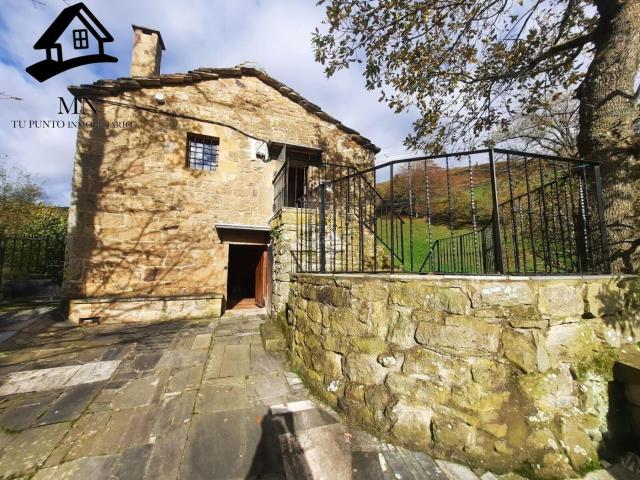 Masía en venta en Luena. VENTA DE DOS CABAÑAS RURALES REHABILITADAS EN EL VALLE DE LUENA. Masías.