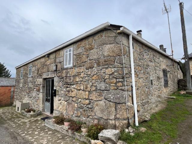 Masía en venta en Lugo, Parroquias del Este. Casa en Roade Lugo. Masías.