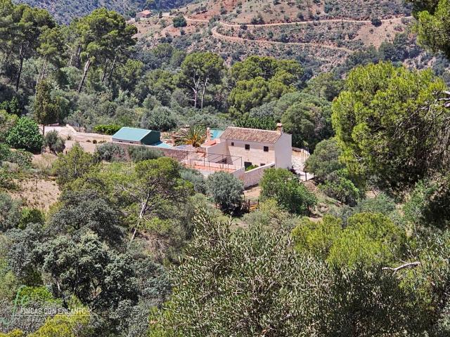 Masía en venta en Málaga, Residencial Jardín Botánico. Exclusiva finca en el Parque Natural de los Montes de Málaga. Masías.