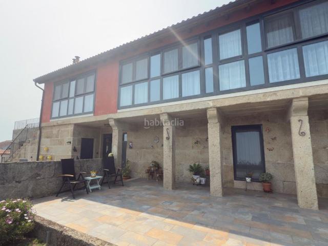 Masía en venta en Maside. casa rustica con 4 habitaciones, 4 baños y terreno edificable a un paso de Carballiño y de Cea. Masías.