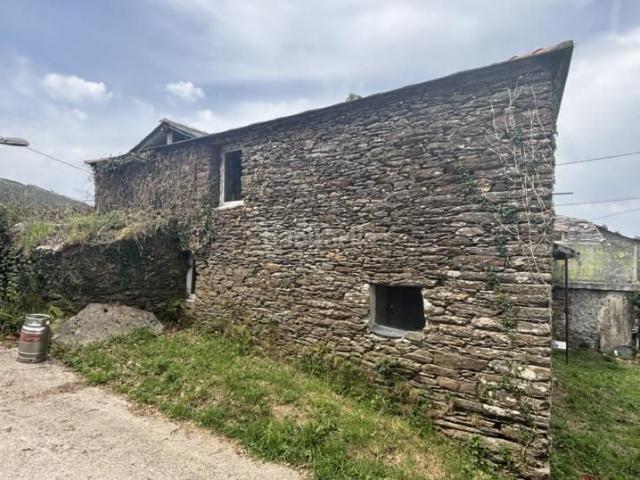 Masía en venta en Mañón. Casa Mañon Vilariño. Masías.