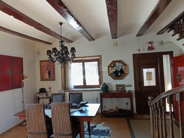 Masía en venta en Meliana. ESPECTACULARES CASAS DE HUERTA CON DOS ESTILOS DIFERENTES, UNA REFORMADA Y OTRA RÚSTICA CON PARCELA DE 2000 METROS CUADRADOS. Masías.