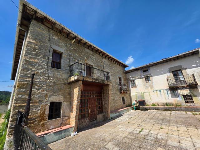 Masía en venta en Merindad de Montija. Masías Merindad de.
