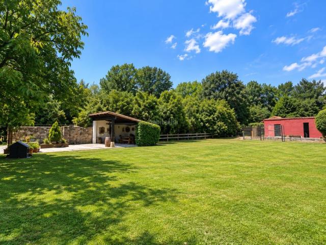 Masía en venta en Merindad de Montija. Masías Merindad de.