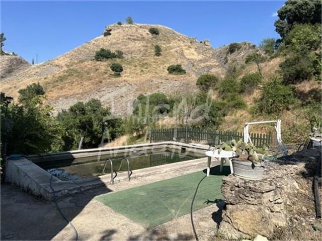 Masía en venta en Montefrío. Masías.