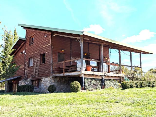 Masía en venta en Moratalla. Exclusiva finca con viñedos y bodega en Inazares. Masías.