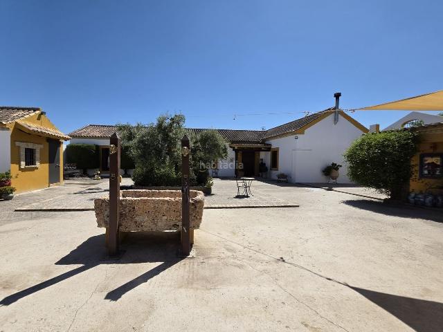 Masía en venta en Morón de la Frontera. Excepcional Cortijo Ecuestre en Venta cerca de Morón de la Frontera, Sevilla. Masías Morón de la.