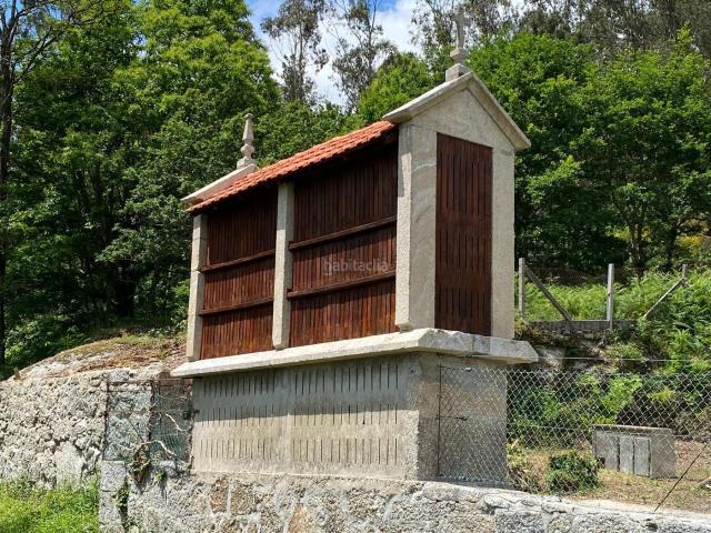 Masía en venta en Negreira. Inmueblesbcn presenta esta casa de piedra en Ponte Maceira. Masías.