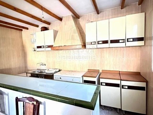 Masía en venta en Obejo. OBEJO Finca de 8 hectáreas con casa de 110 m2 con 4 habitaciones, nave y embalse. Masías.
