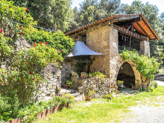 Masía en venta en Olot. Masías.